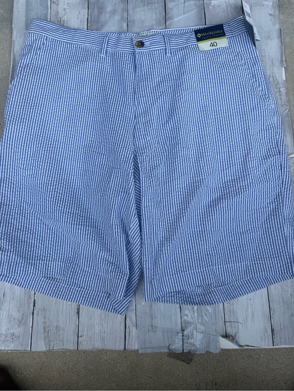 Weekenders Blue & White Seersucker Men’s Flat-Front Shorts